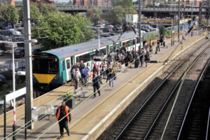 16.40 to Bletchley at Bedford 4th September 2019 One Unit Running
